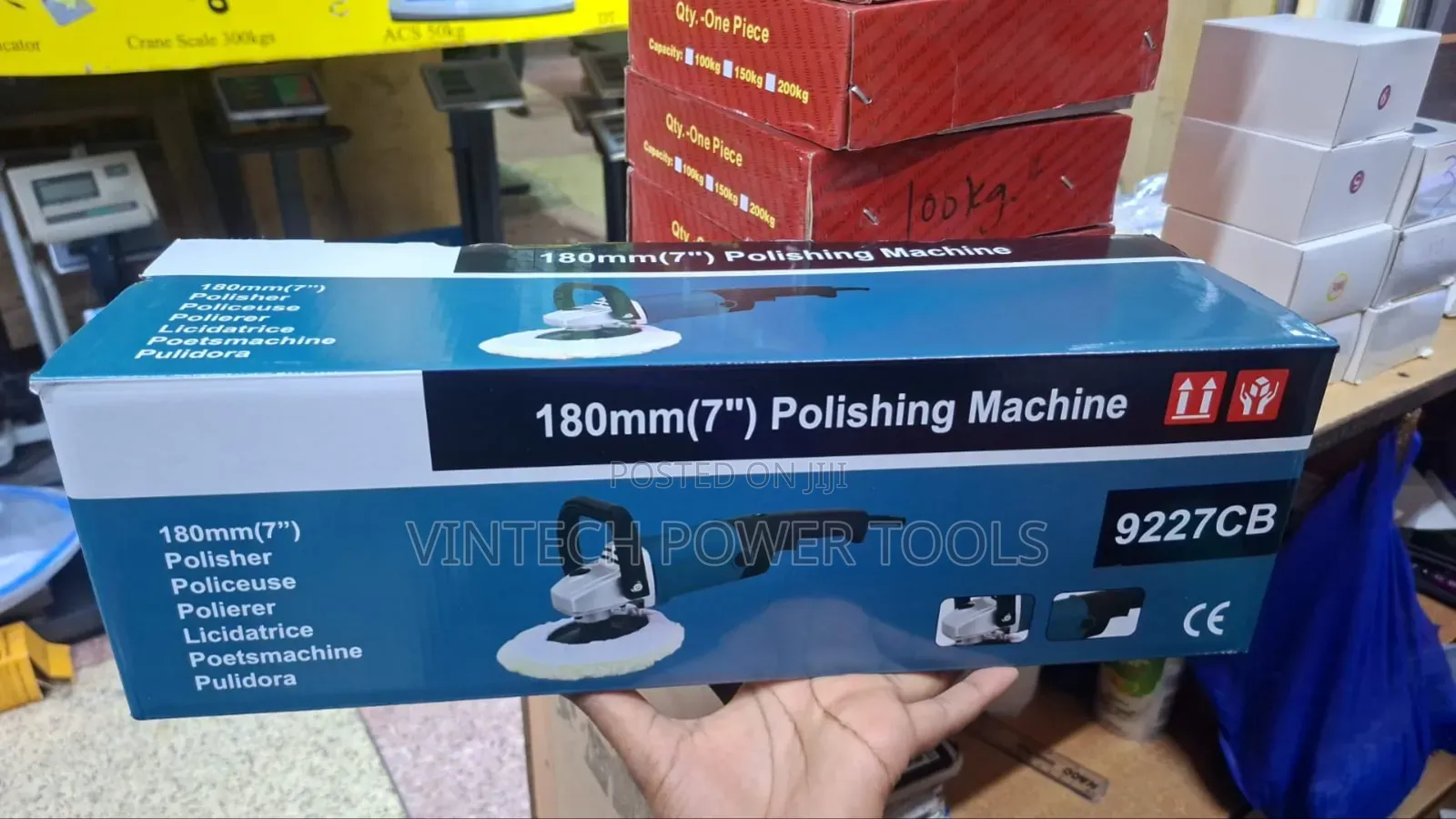 Makita Buffing Machine / Angle Polisher