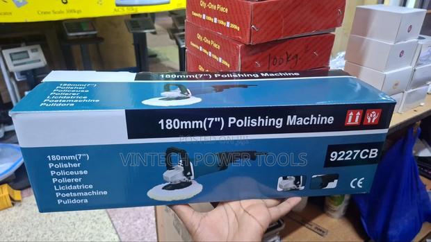 Makita Buffing Machine / Angle Polisher - main view