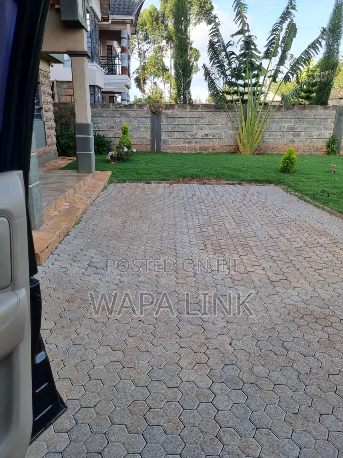 4bdrm Maisonette in Nairobi Ndogo, Karai for sale