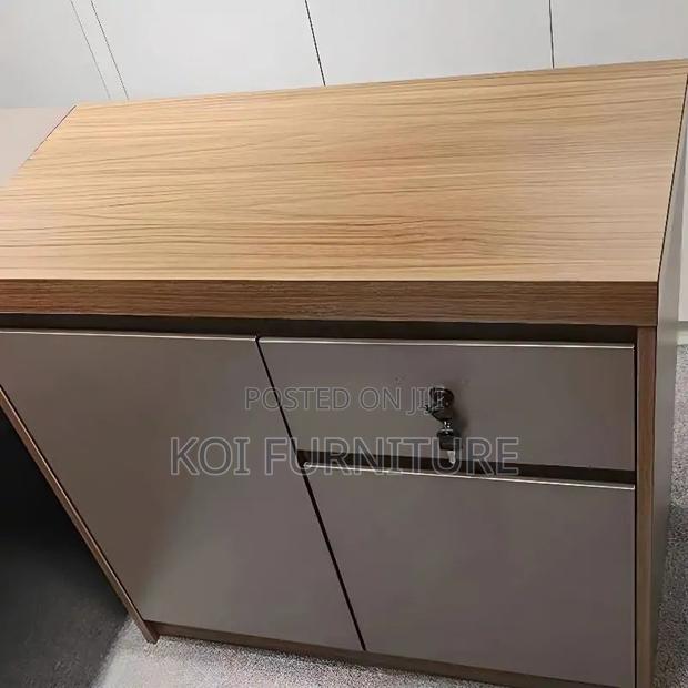 Office Desk; 1600mm Productivity Executive Office Desk - thumbnail 4