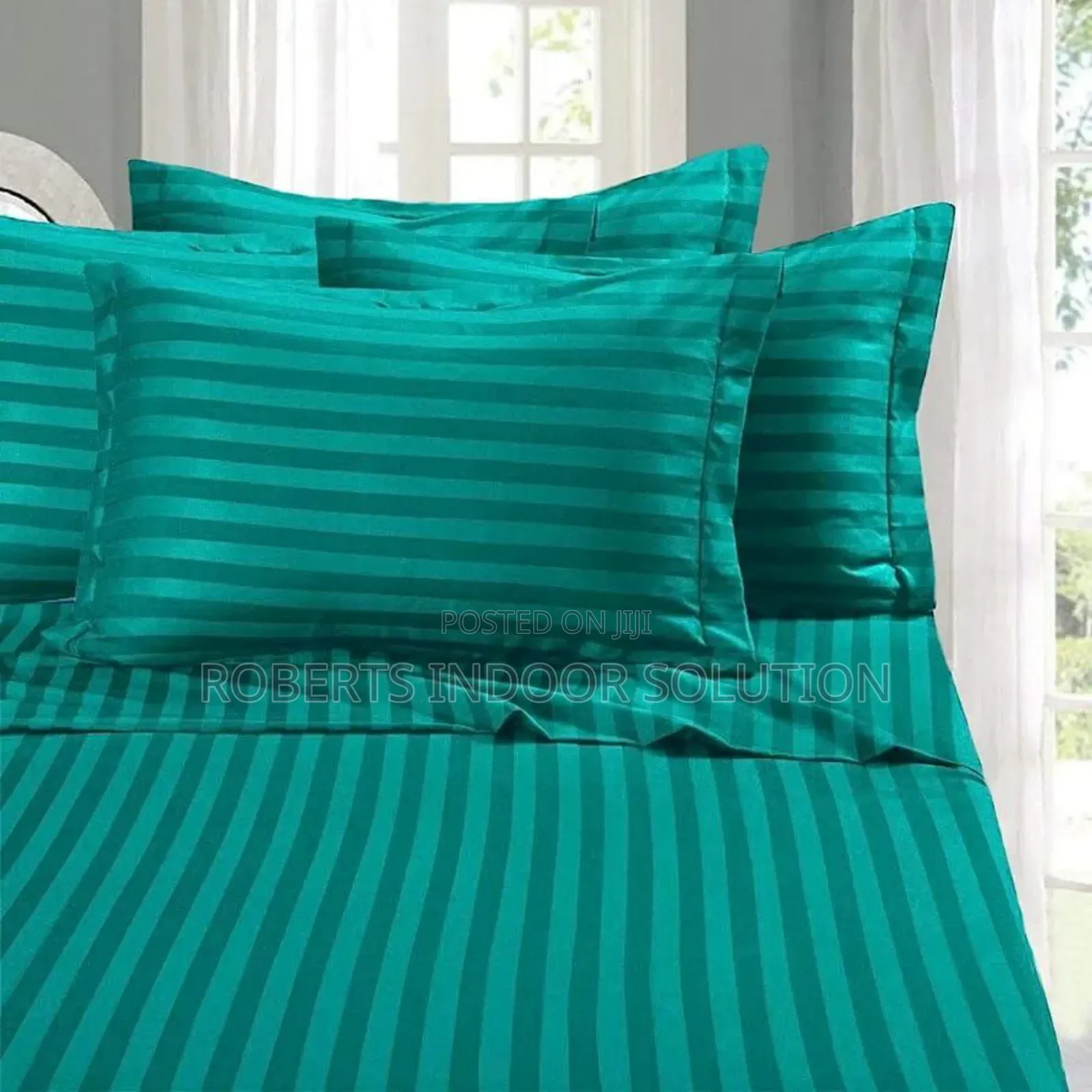Turquoise Elegant Comfort Bedsheet