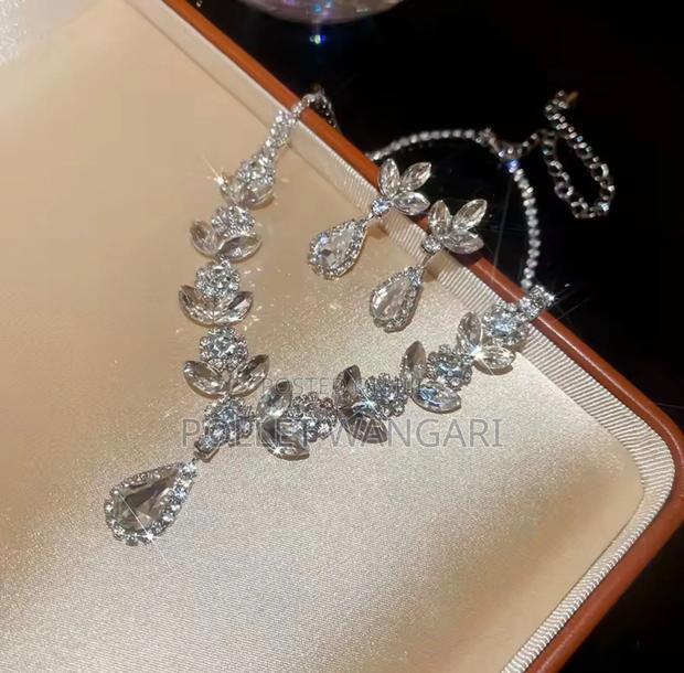 Beautiful Jewellery Set - thumbnail 4