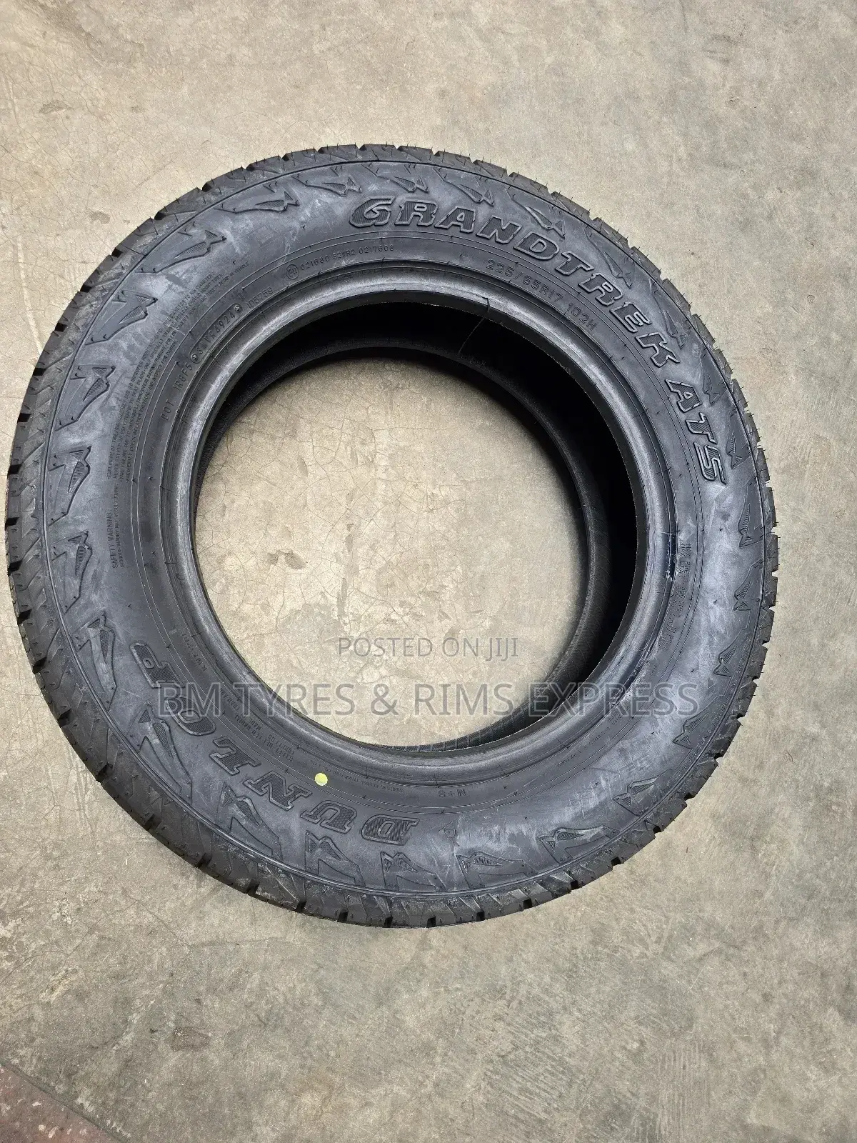 225 /65 R17 Dunlop Tyres. At5.