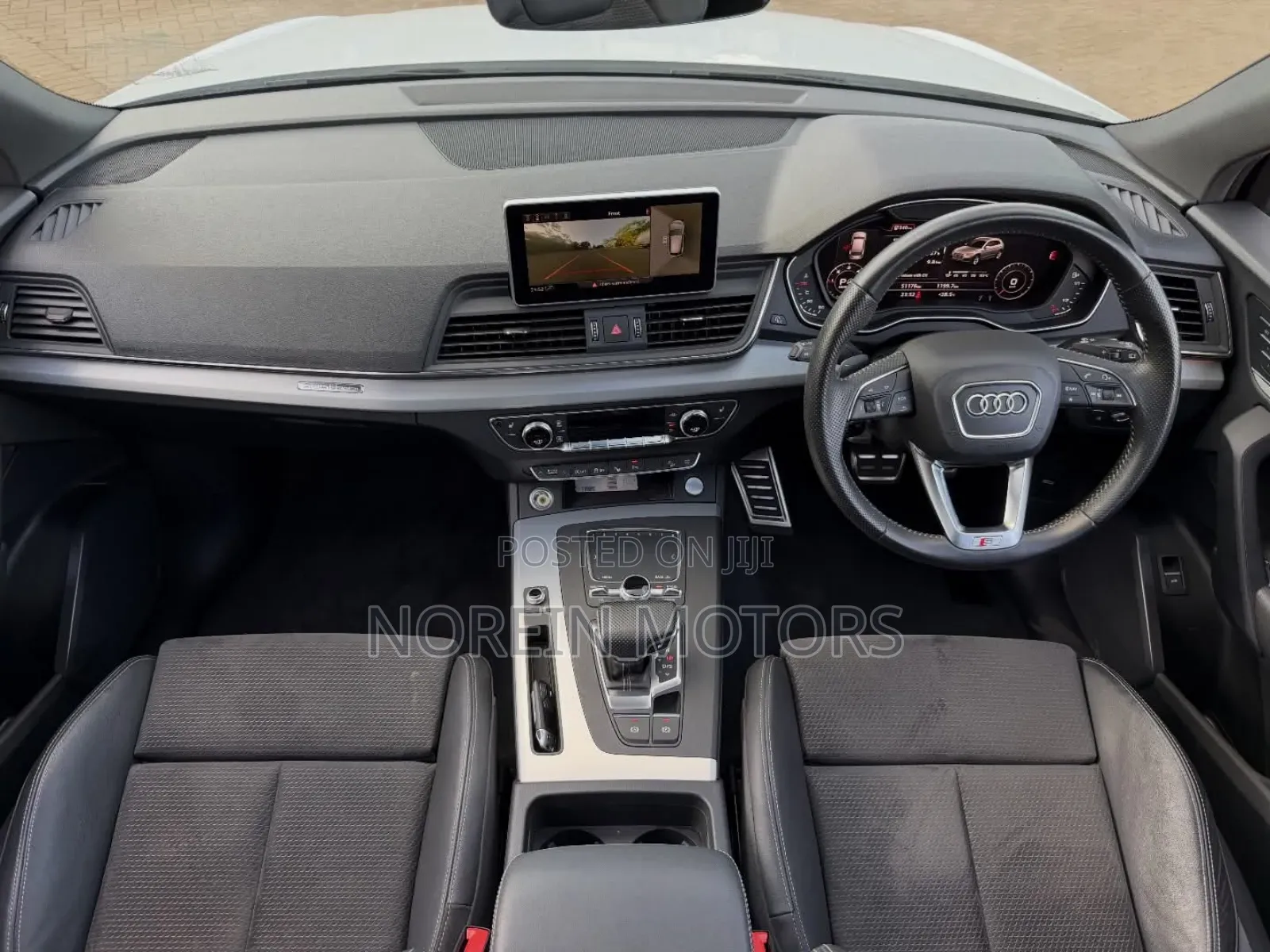 Audi Q5 45 Premium AWD quattro 2020 Off white