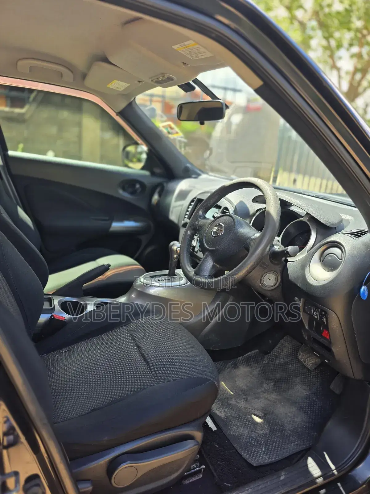 Nissan Juke 2012 Black