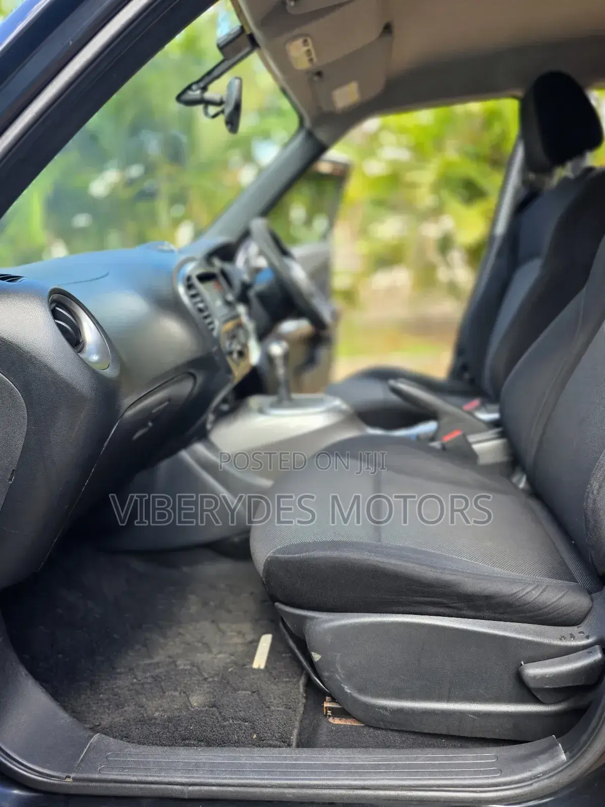 Nissan Juke 2012 Black
