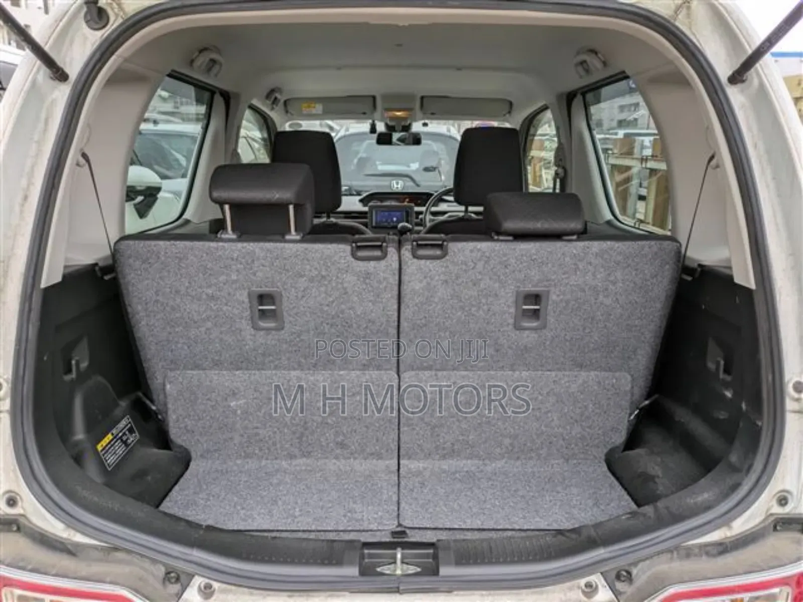 Suzuki Wagon R 2021 White