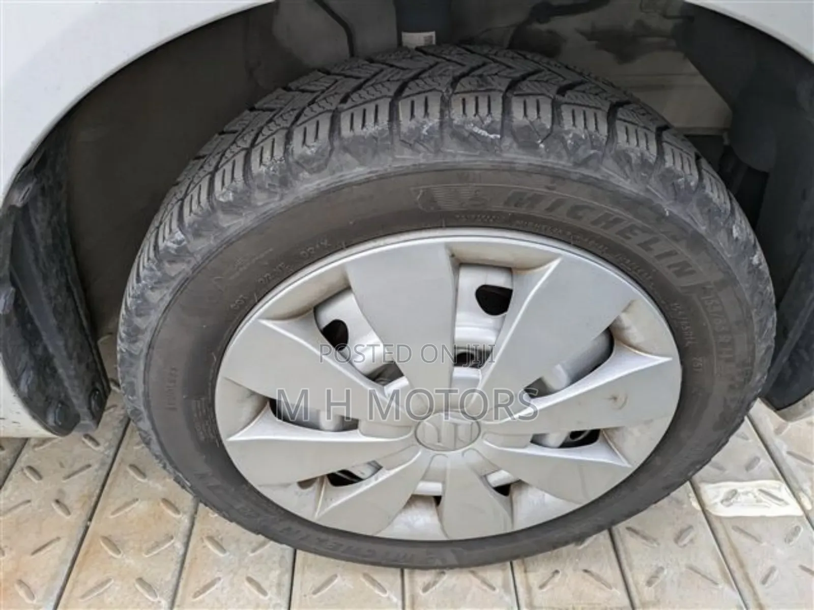 Suzuki Wagon R 2021 White