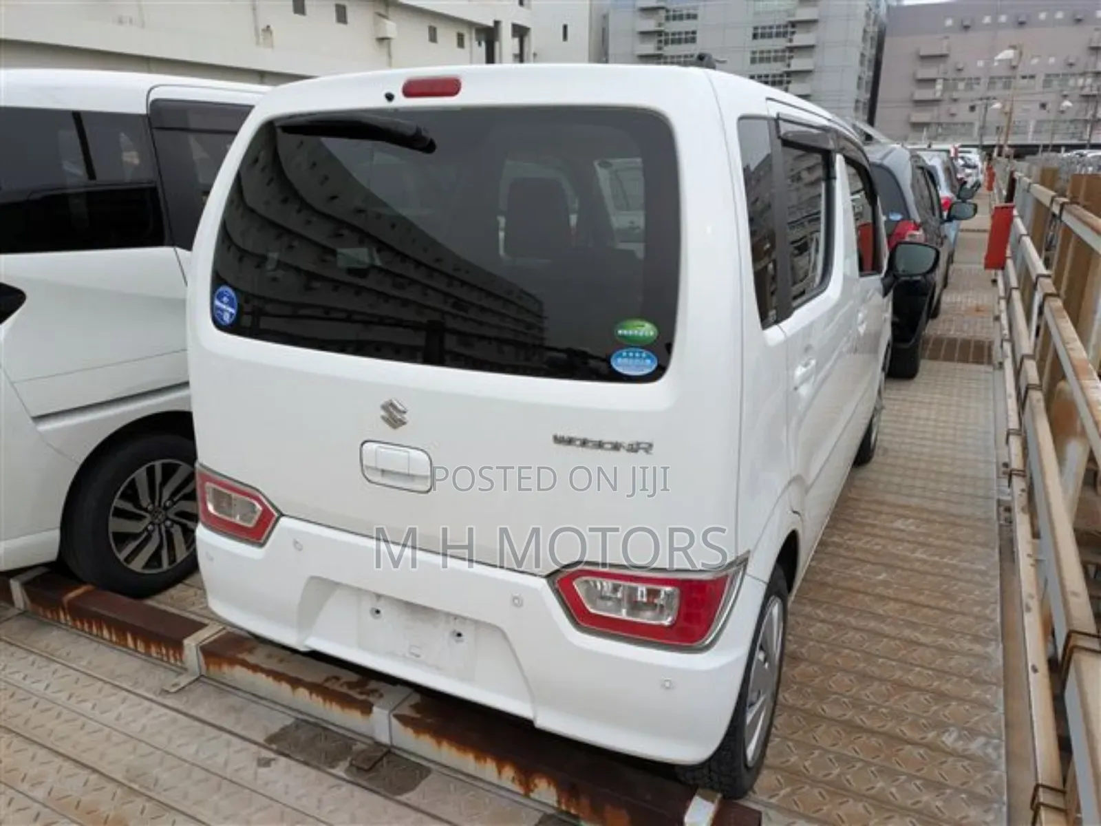 Suzuki Wagon R 2021 White