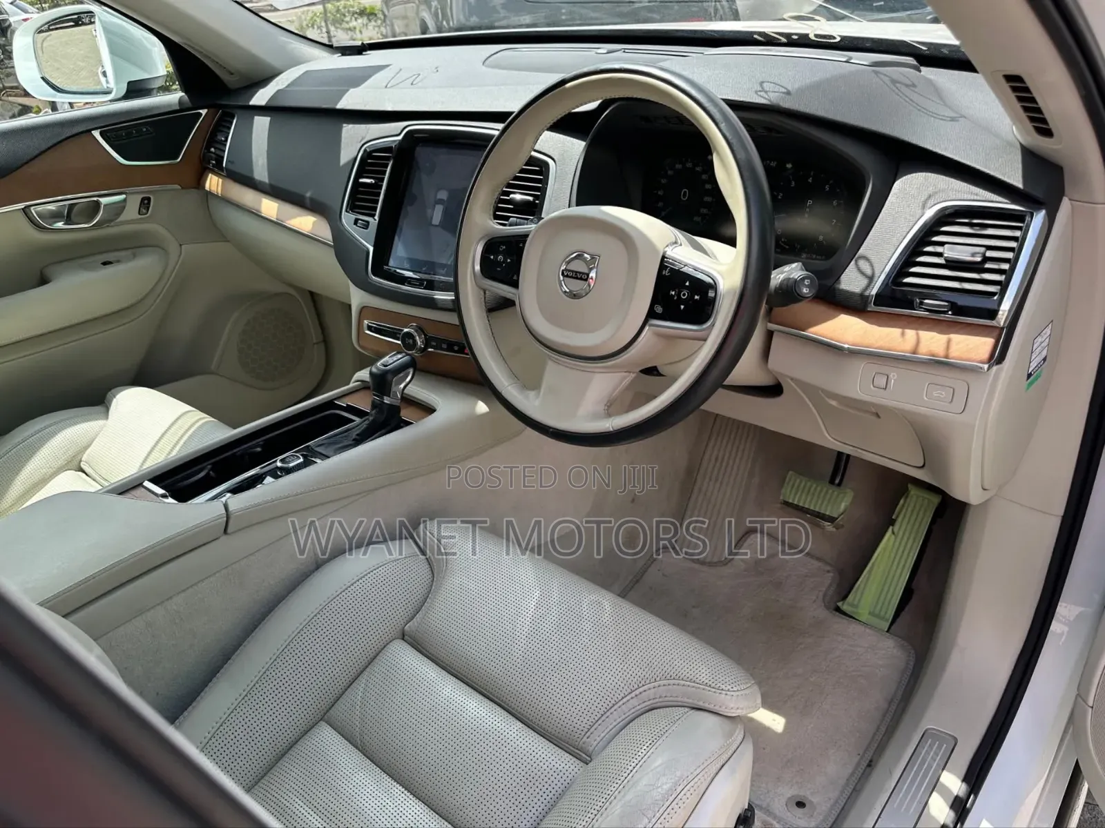 Volvo XC90 2018 White