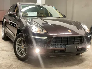 Porsche Macan Base 2019 Brown