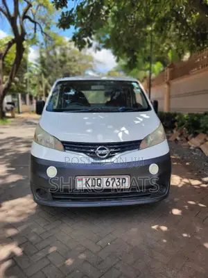 Nissan NV200 2017 White