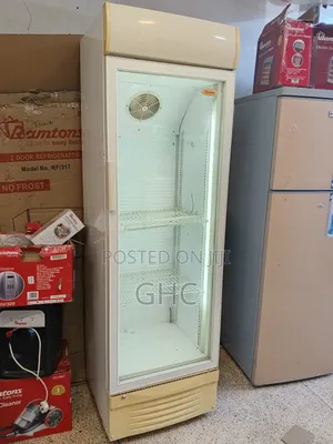 Ramtons 300l Display Fridge (Used)