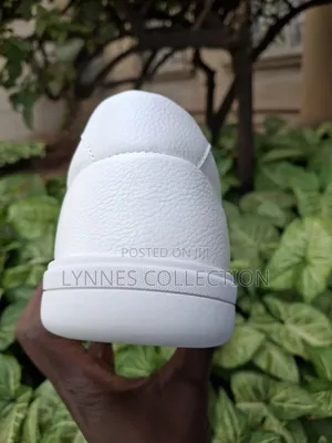Calvin Klein White, Ck White Casuals