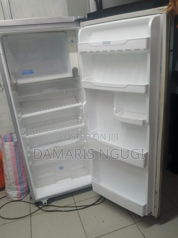 Lg Single Door Fridge - thumbnail 3