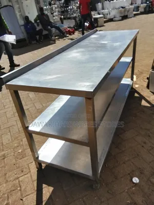 Commercial Table