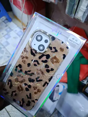 Glitter Pearlescent, Black Brown Leopard Print Pattern iPhone 15 Case