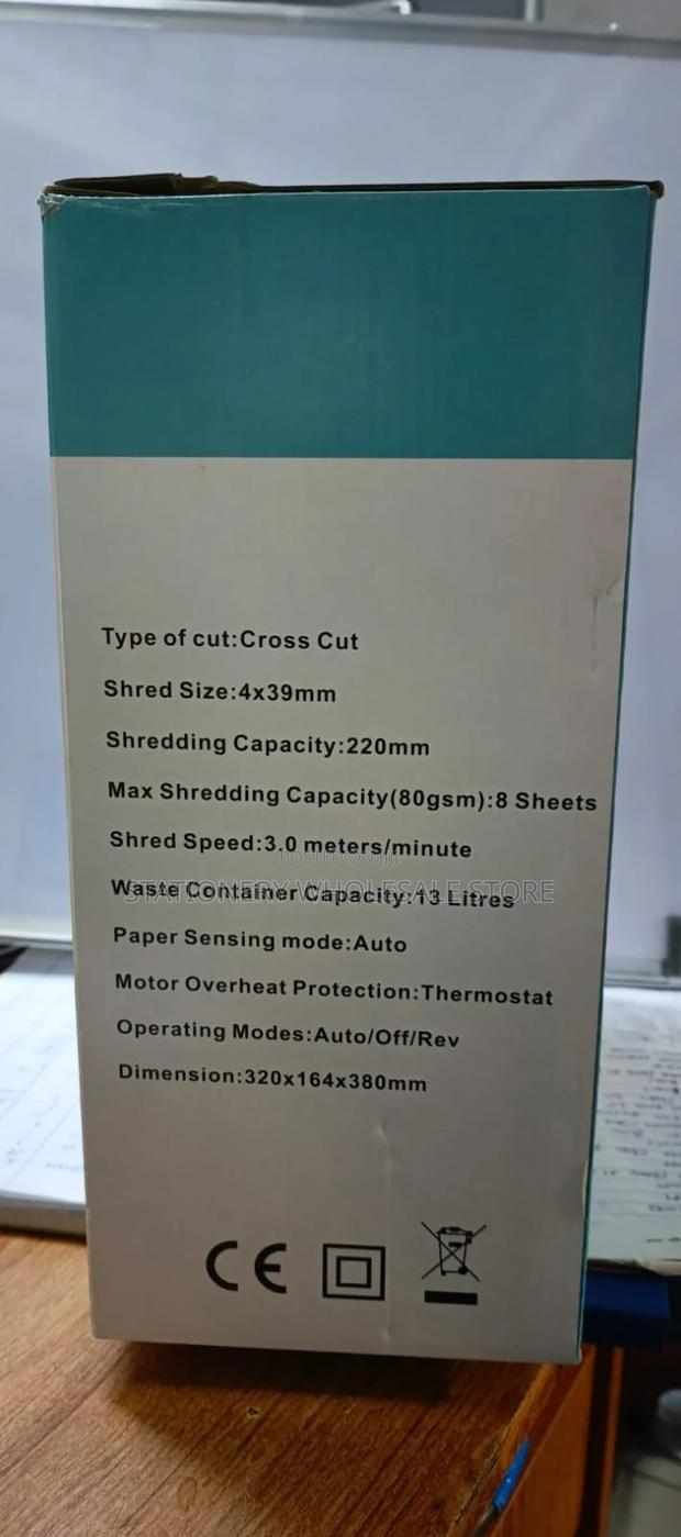 Paper Shredder 8 Sheet - thumbnail 2