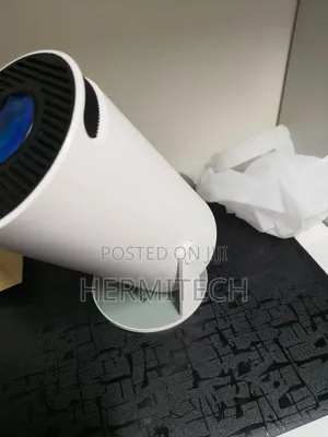 Bright and Vivid Images Hy 300 Projector Hdmi Usb Sd Slots Wifi Smart
