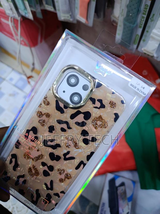 Glittery Leopard Print iPhone 14 Case Gold-Plated Camera Frame - thumbnail 3