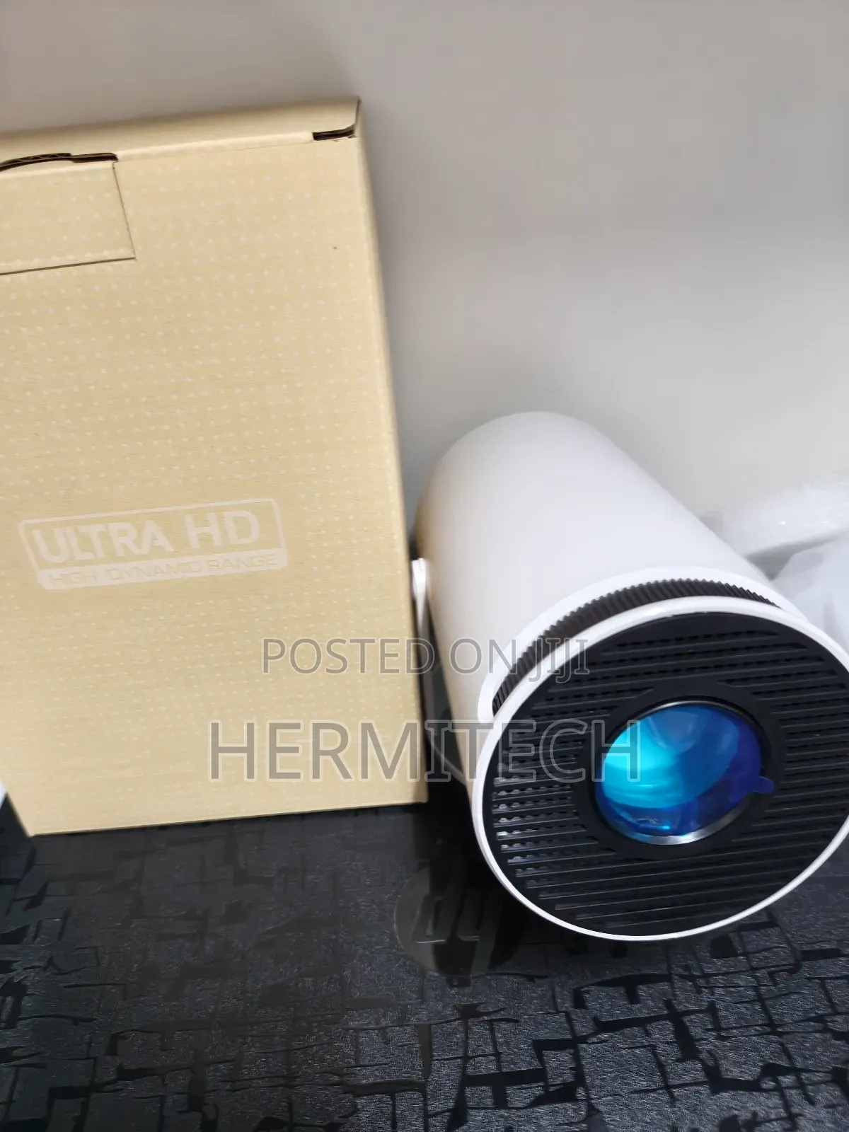 Internet Connected Wifi Smart Projector Hy 300 Model