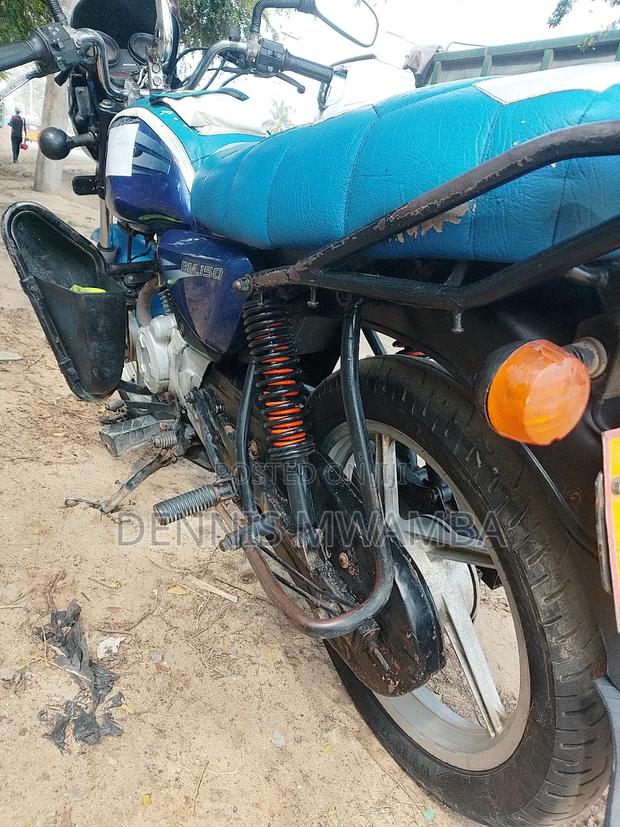 Bajaj Boxer 150 UG 2026 Blue - thumbnail 3