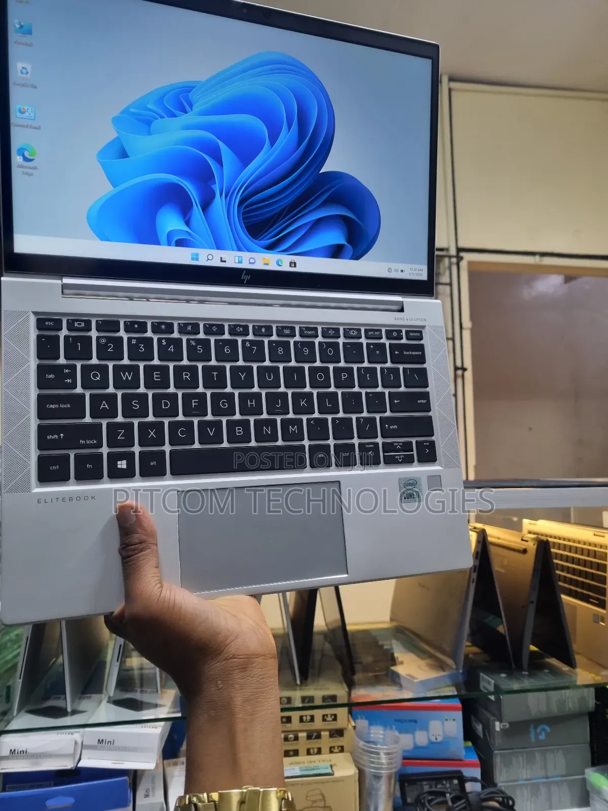 Laptop HP EliteBook 830 G7 16GB Intel Core i7 SSD 256GB