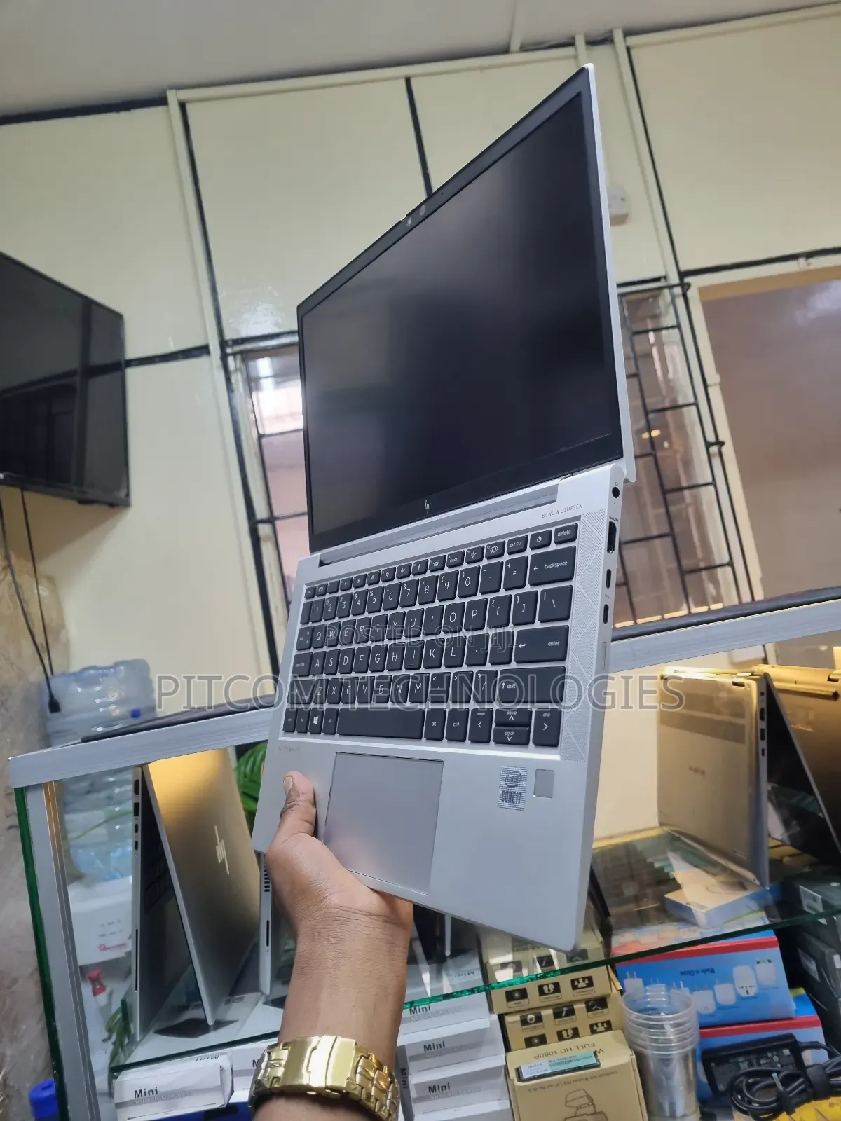 Laptop HP EliteBook 830 G7 16GB Intel Core i7 SSD 256GB