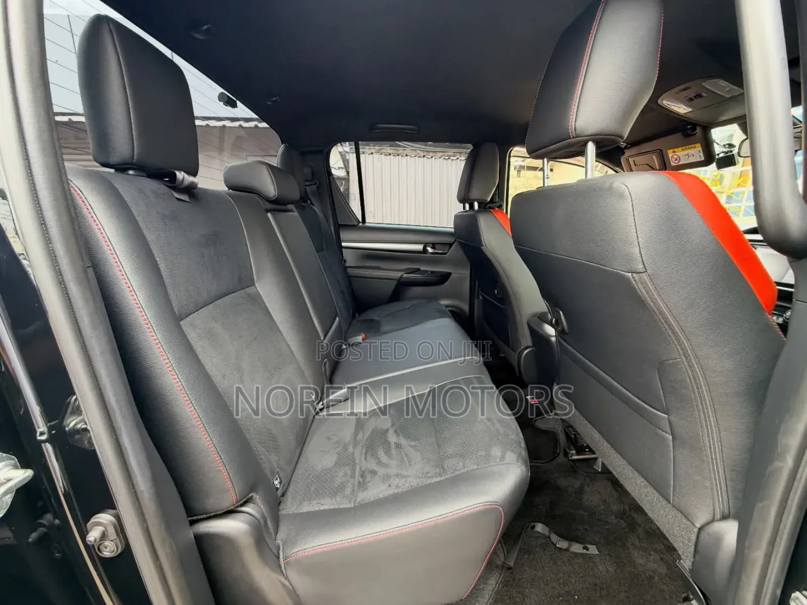 Toyota Hilux 2022 Matt Black