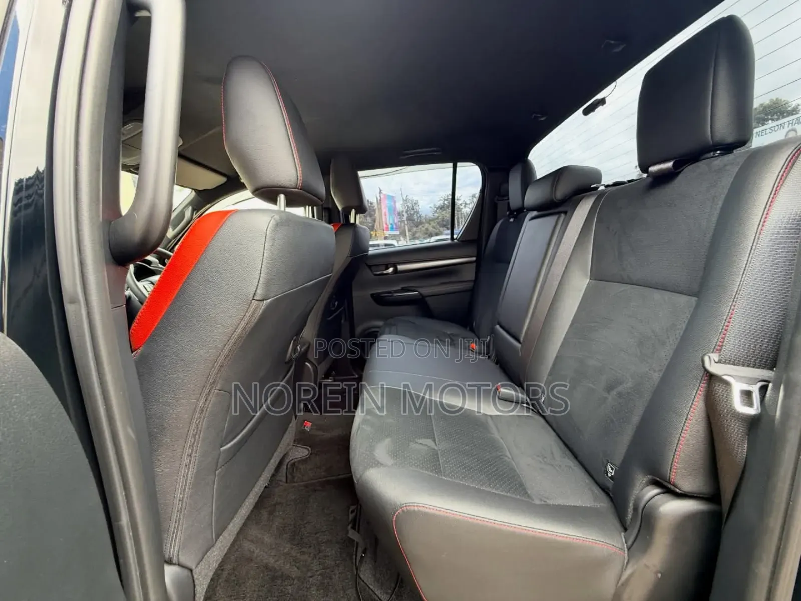 Toyota Hilux 2022 Matt Black