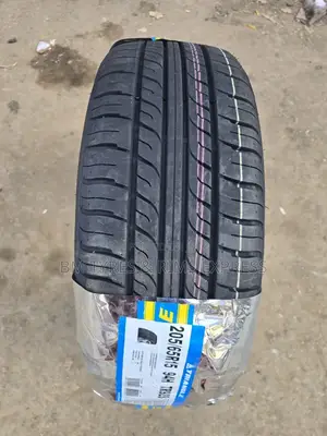 205 /65 R15 Triangle Tyres (Highway)