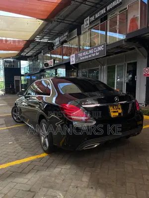 Mercedes-Benz C200 2016 Black