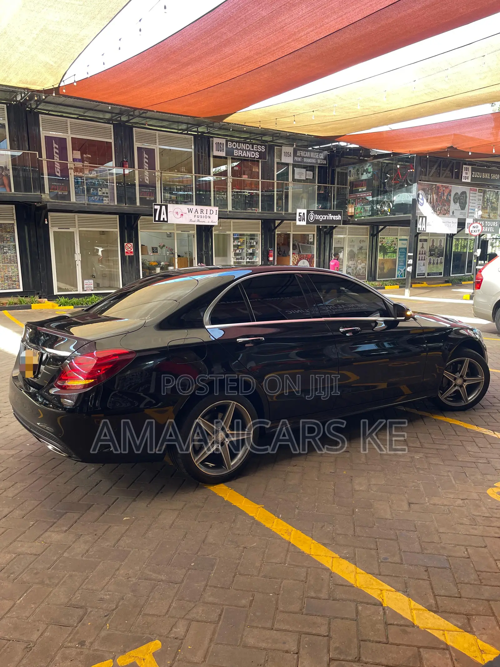 Mercedes-Benz C200 2016 Black
