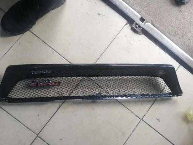 Corolla 100/102 Wire Mesh Grille
