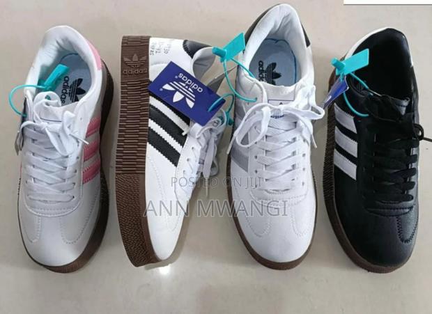 Ladies Slides and Sneakers for Men - thumbnail 2