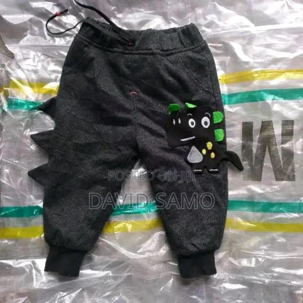 Kid T-Shirt and Sweatpant - thumbnail 2
