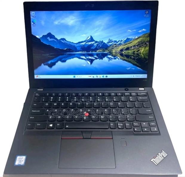 Laptop Lenovo ThinkPad X280 8GB Intel Core i5 SSD 256GB - main view
