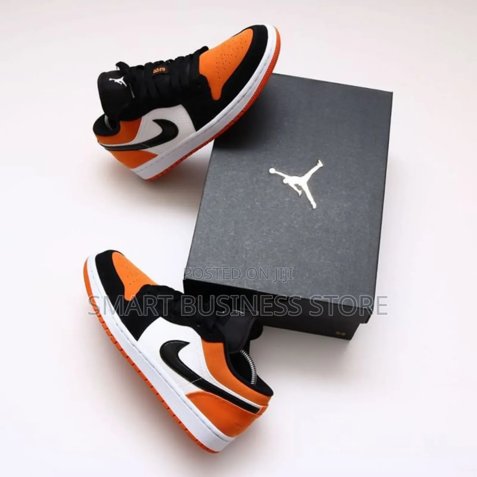 J1 Sneakers Jordan 1 Low Cut Shattered Starfish Sneakers