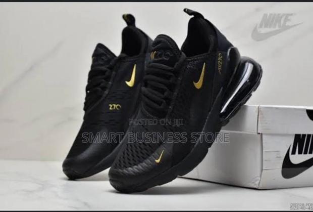 Airmax 270 Black - main view