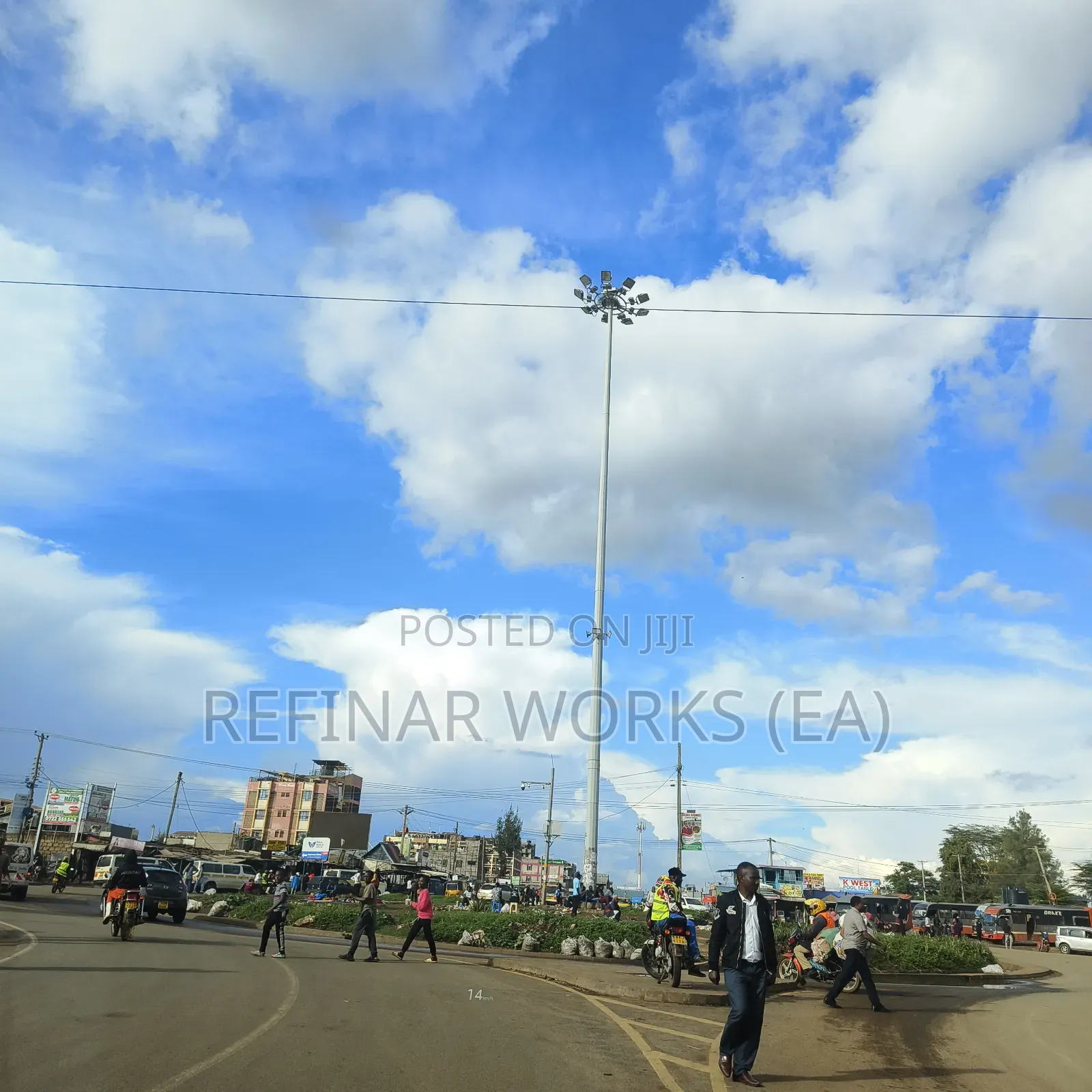 Custom Made High Mast Lighting Poles for Markets Commercial Centers