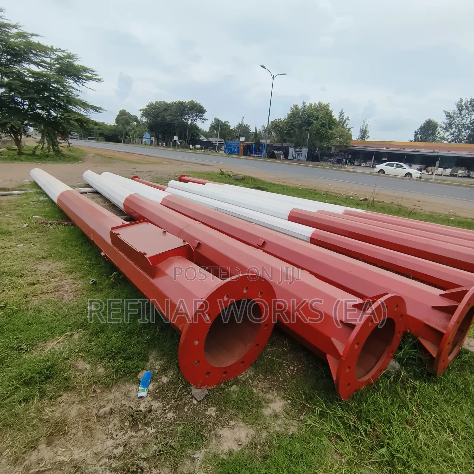 Custom Made High Mast Lighting Poles for Markets Commercial Centers