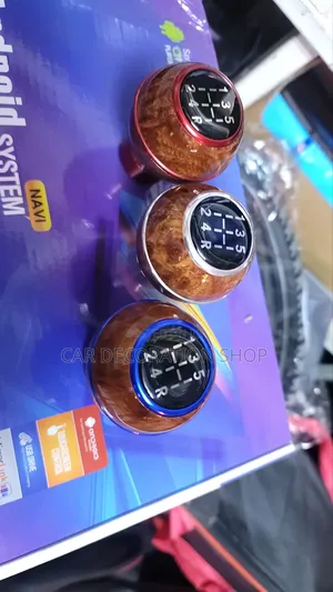 Universal 5 Speed Car Aluminum Wooden Style Gear Shift