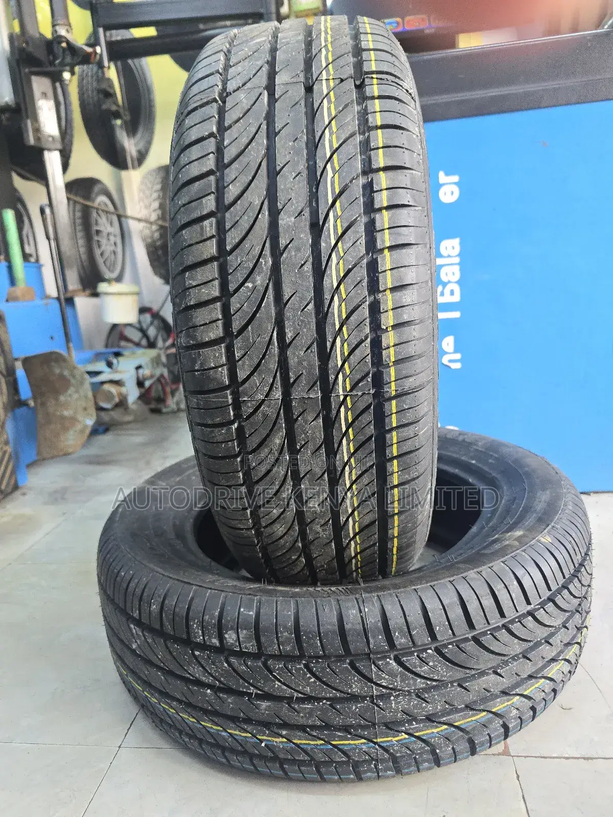 215/60r16 Mirage Tire