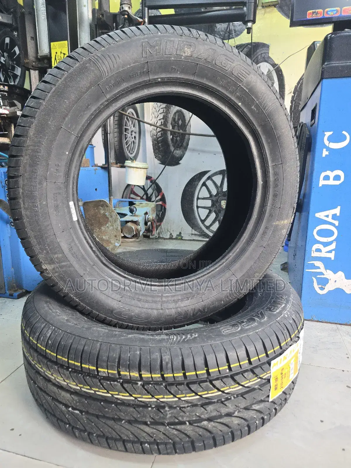 205/60r16 Mirage Tire