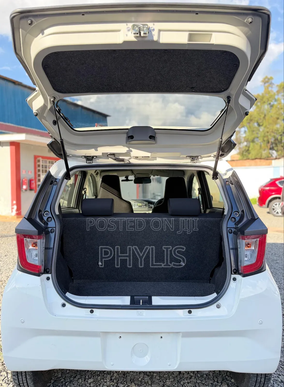 Daihatsu Mira 2020 White