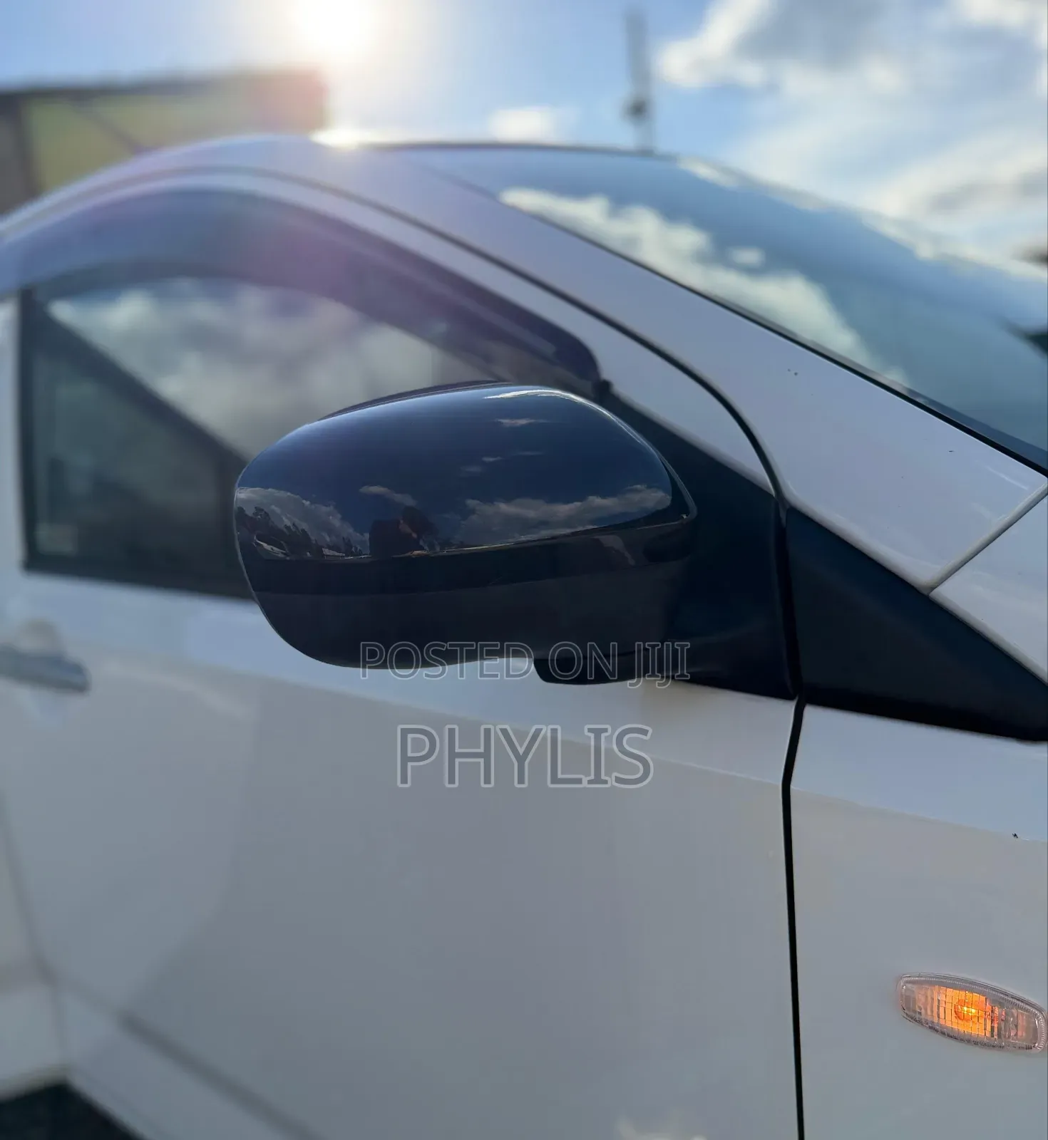 Daihatsu Mira 2020 White