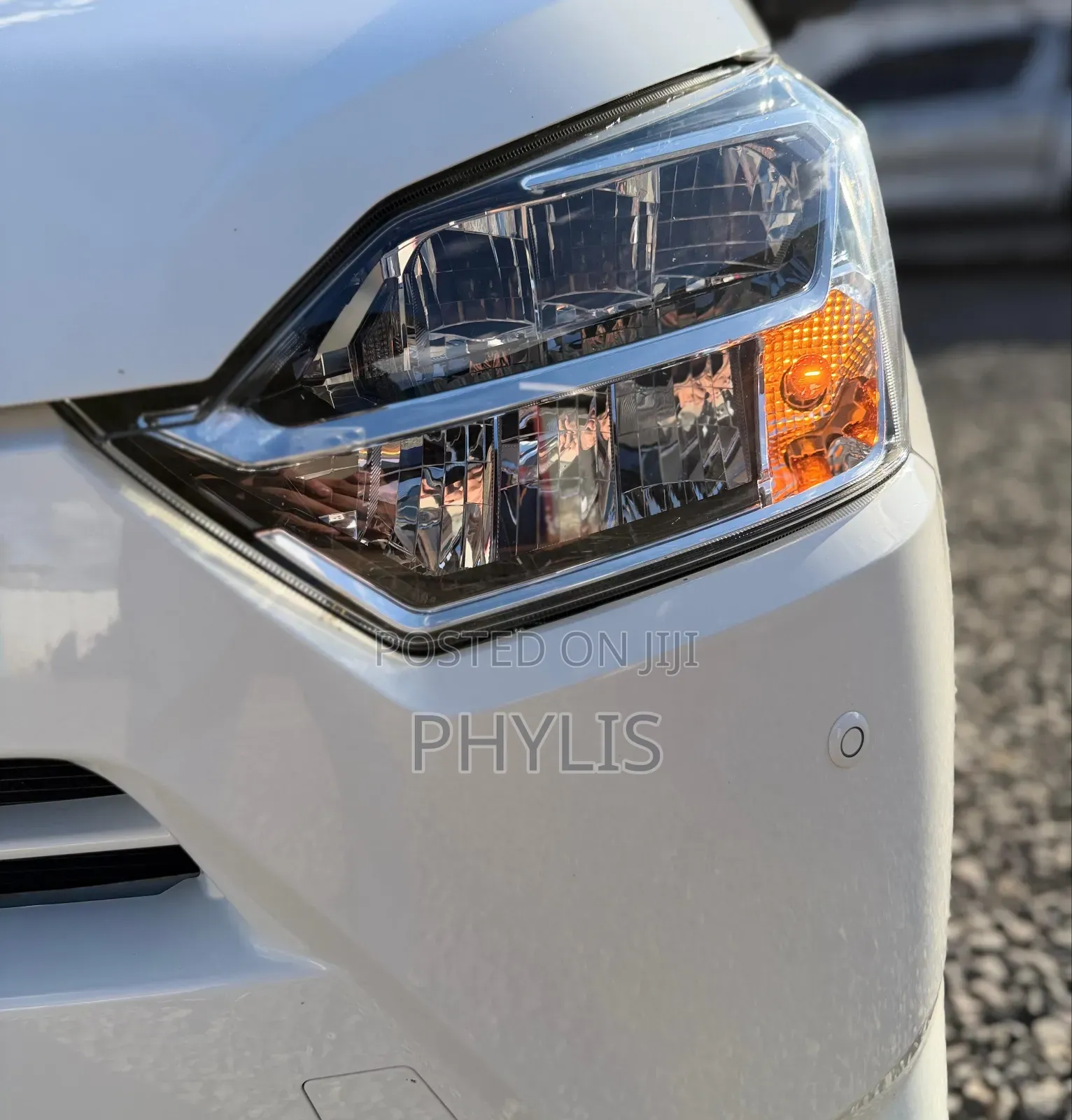 Daihatsu Mira 2020 White