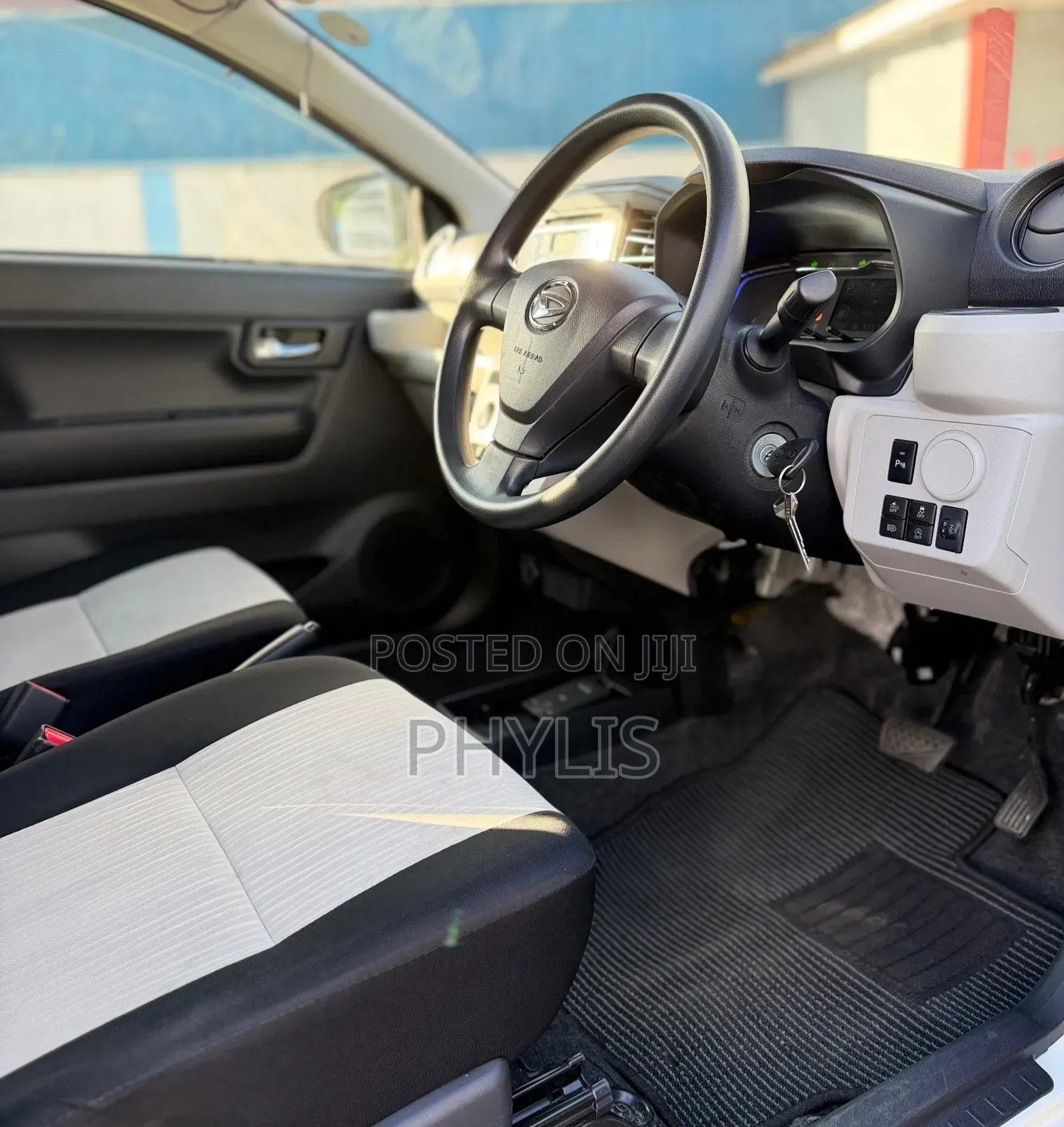 Daihatsu Mira 2020 White