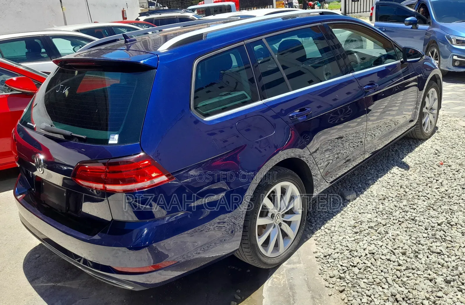 Volkswagen Golf Variant 2019 Blue