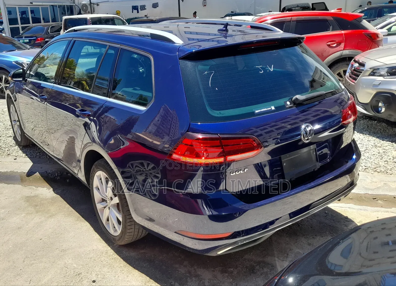 Volkswagen Golf Variant 2019 Blue